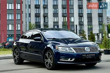 Купе Volkswagen CC / Passat CC 2012 в 