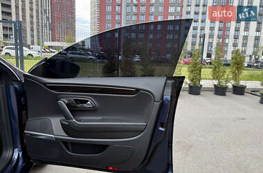 Купе Volkswagen CC / Passat CC 2012 в 