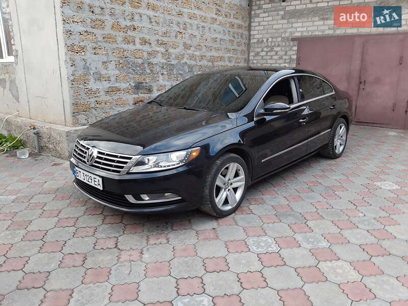 Купе Volkswagen CC / Passat CC 2012 в Херсоне