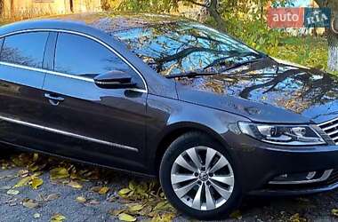 Купе Volkswagen CC / Passat CC 2013 в 