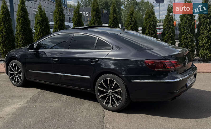 Купе Volkswagen CC / Passat CC 2012 в Киеве