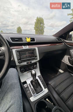 Купе Volkswagen CC / Passat CC 2012 в 