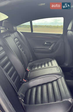 Купе Volkswagen CC / Passat CC 2012 в 