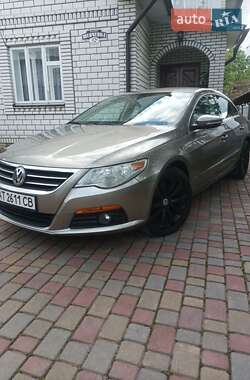Купе Volkswagen CC / Passat CC 2009 в 