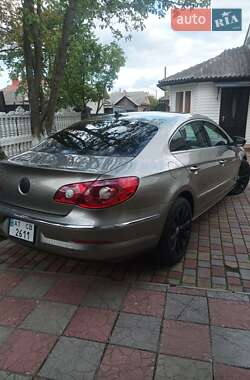 Купе Volkswagen CC / Passat CC 2009 в 