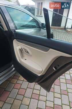 Купе Volkswagen CC / Passat CC 2009 в 