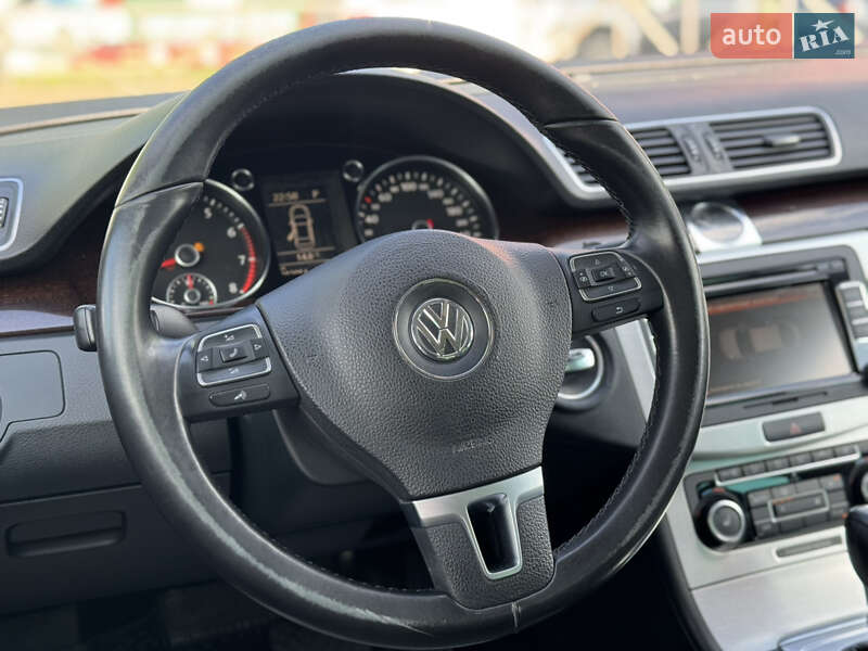 Купе Volkswagen CC / Passat CC 2012 в Хмельницком