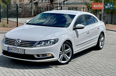 Купе Volkswagen CC / Passat CC 2012 в 