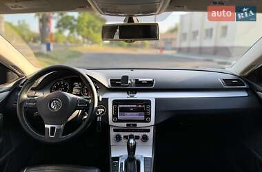 Купе Volkswagen CC / Passat CC 2012 в 