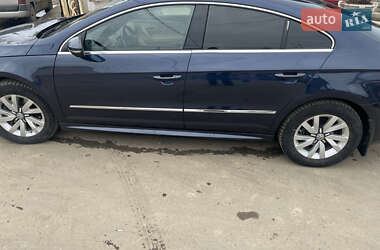 Купе Volkswagen CC / Passat CC 2014 в 