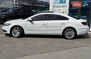 Купе Volkswagen CC / Passat CC 2015 в 