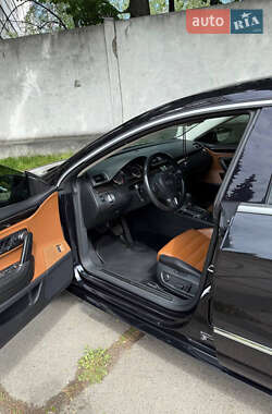 Купе Volkswagen CC / Passat CC 2012 в 