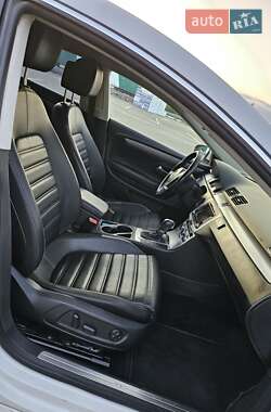 Купе Volkswagen CC / Passat CC 2013 в 
