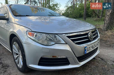 Купе Volkswagen CC / Passat CC 2010 в 