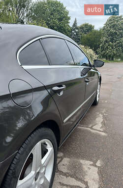 Купе Volkswagen CC / Passat CC 2010 в 