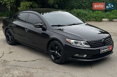 Купе Volkswagen CC / Passat CC 2012 в 