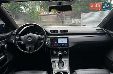 Купе Volkswagen CC / Passat CC 2012 в 