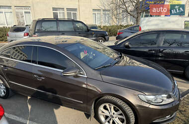 Купе Volkswagen CC / Passat CC 2013 в Києві