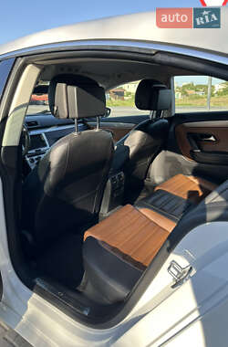 Купе Volkswagen CC / Passat CC 2012 в 