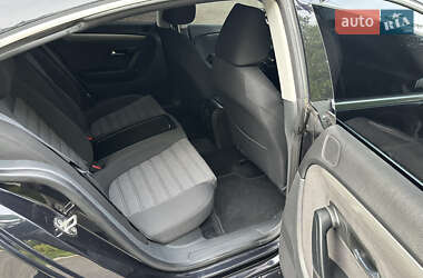 Купе Volkswagen CC / Passat CC 2009 в 