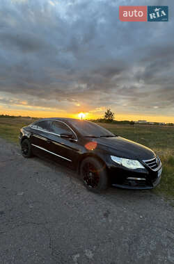 Купе Volkswagen CC / Passat CC 2012 в 