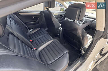 Купе Volkswagen CC / Passat CC 2014 в 