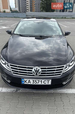 Купе Volkswagen CC / Passat CC 2015 в Києві