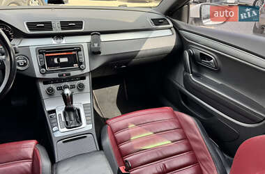 Купе Volkswagen CC / Passat CC 2013 в 
