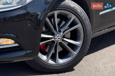Купе Volkswagen CC / Passat CC 2012 в 