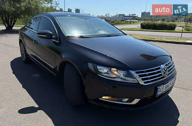 Купе Volkswagen CC / Passat CC 2012 в 