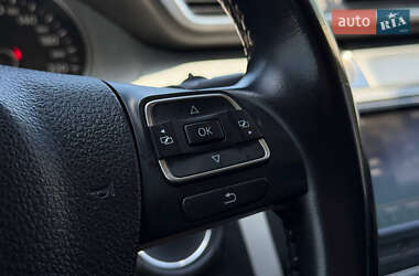 Купе Volkswagen CC / Passat CC 2012 в 