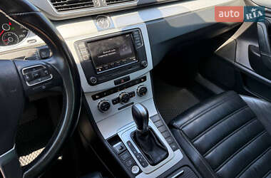 Купе Volkswagen CC / Passat CC 2012 в 