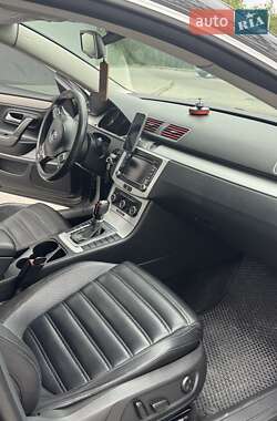 Купе Volkswagen CC / Passat CC 2011 в 