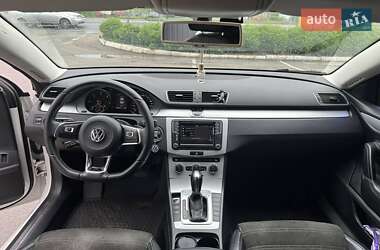 Купе Volkswagen CC / Passat CC 2012 в 