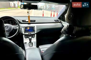 Купе Volkswagen CC / Passat CC 2011 в 