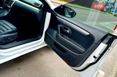 Купе Volkswagen CC / Passat CC 2011 в 