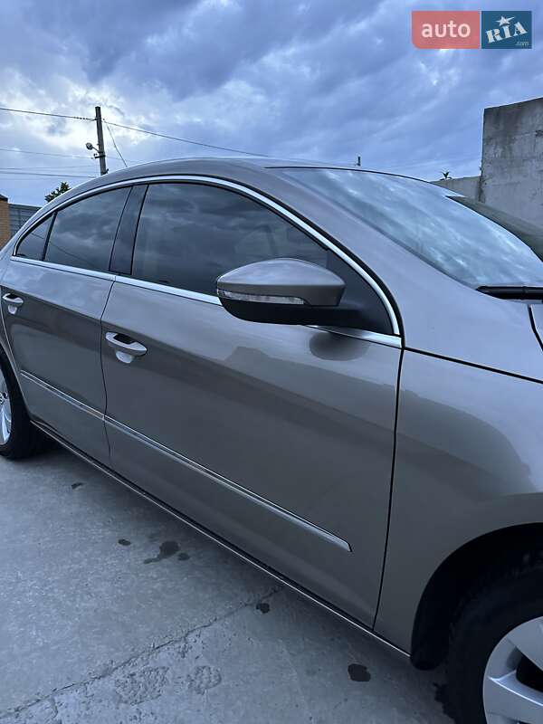 Купе Volkswagen CC / Passat CC 2013 в Кропивницькому