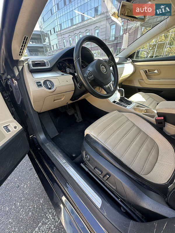 Купе Volkswagen CC / Passat CC 2012 в Одесі