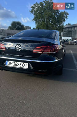 Купе Volkswagen CC / Passat CC 2012 в 