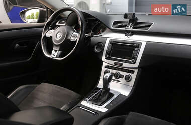 Купе Volkswagen CC / Passat CC 2013 в 