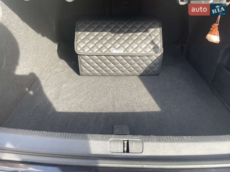 Купе Volkswagen CC / Passat CC 2013 в Миколаєві