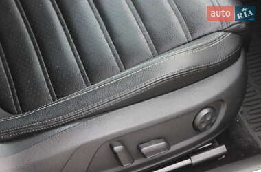 Купе Volkswagen CC / Passat CC 2012 в 