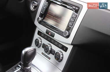 Купе Volkswagen CC / Passat CC 2012 в 