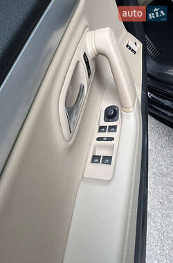 Купе Volkswagen CC / Passat CC 2014 в 
