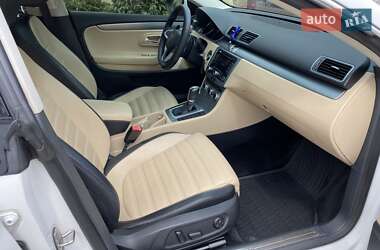 Купе Volkswagen CC / Passat CC 2012 в 