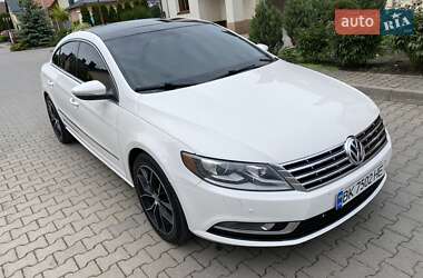 Купе Volkswagen CC / Passat CC 2012 в 
