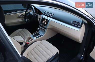 Купе Volkswagen CC / Passat CC 2013 в 