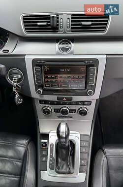 Купе Volkswagen CC / Passat CC 2012 в 