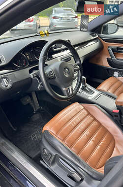 Купе Volkswagen CC / Passat CC 2012 в 