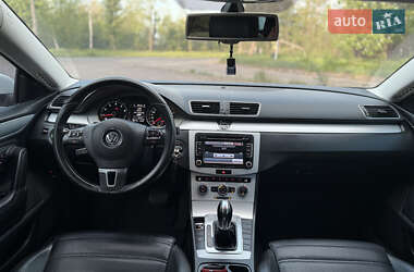 Купе Volkswagen CC / Passat CC 2012 в 